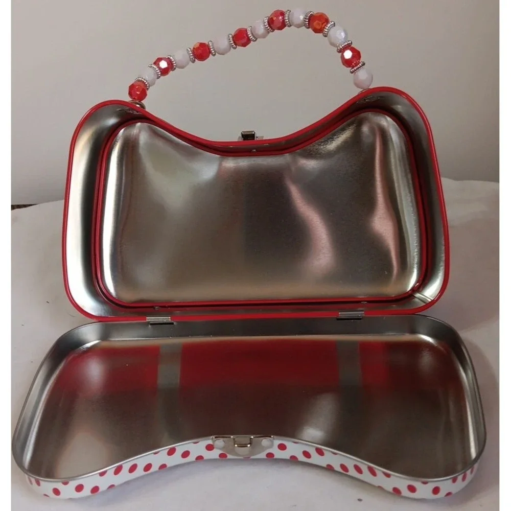 Hello Kitty‎ Carry All Metal Tin Purse Lunch Box Sanrio 2023 Christmas